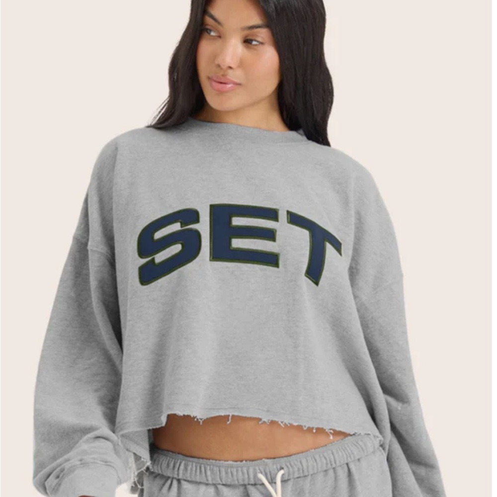 SET Active Gray Cropped Sweatshirt